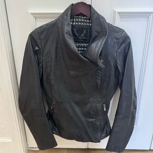 Stylish Black Leather Jacket for Women